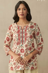 Surplus: Mahnoor Tira Top