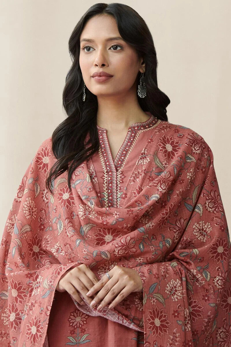 Surplus: Mahnoor Rabia Dupatta
