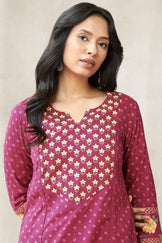 Mahnoor Zeenat Kurta