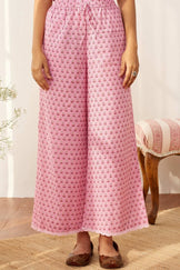 Surplus: Rosheen Fiza Sanganeri Farsi