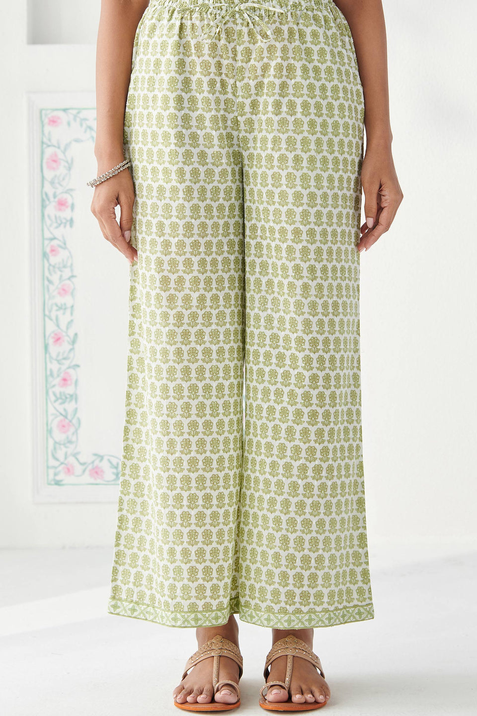 Gulbahar Firosa Sanganeri Farsi