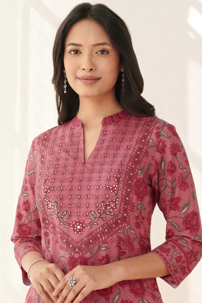 Surplus: Mahnoor Faiza Kurta