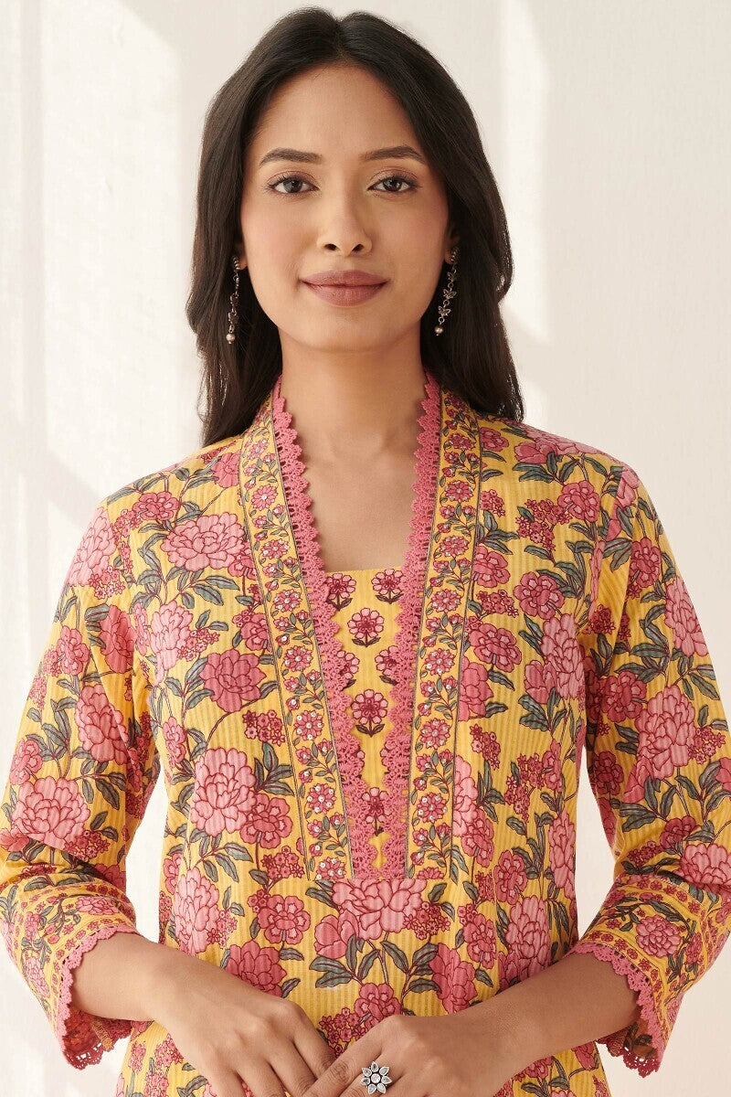 Mehreen Maira Sanganeri Kurta