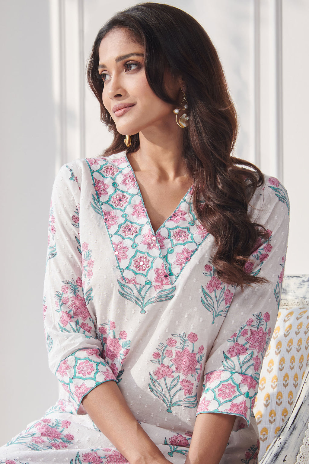 Surplus: Gulbahar Sehnaz Sanganeri Kurta