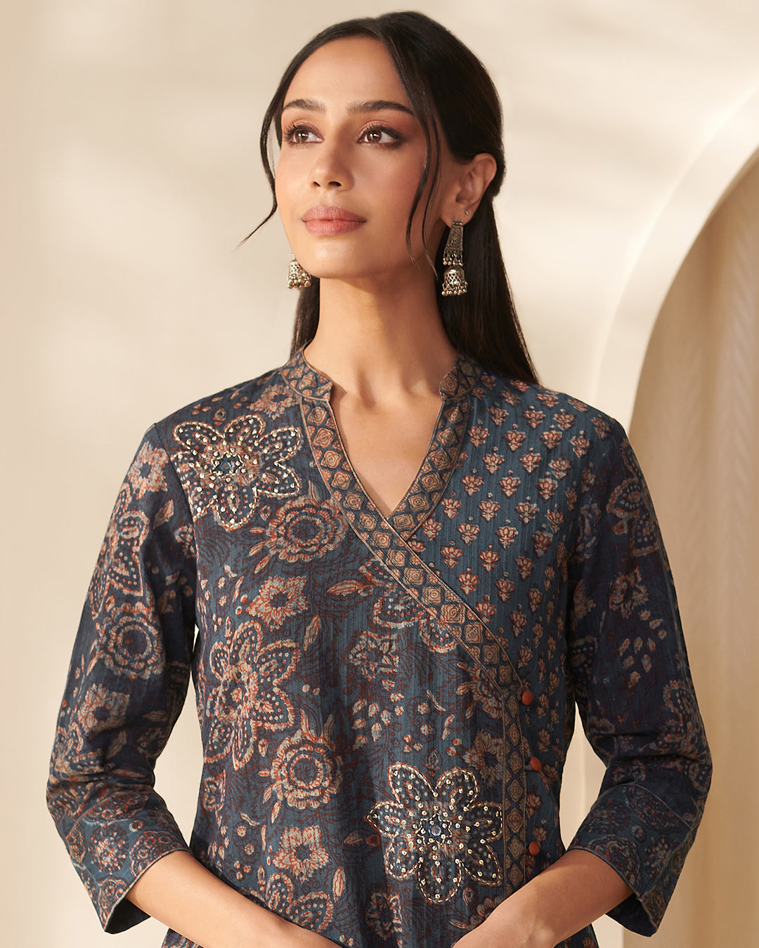 Sehra Shehnaz Akola Dabu Kurta