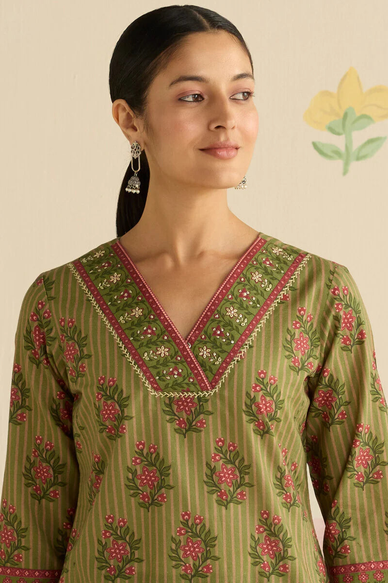 Surplus: Gulraiz Saira Sanganeri Kurta