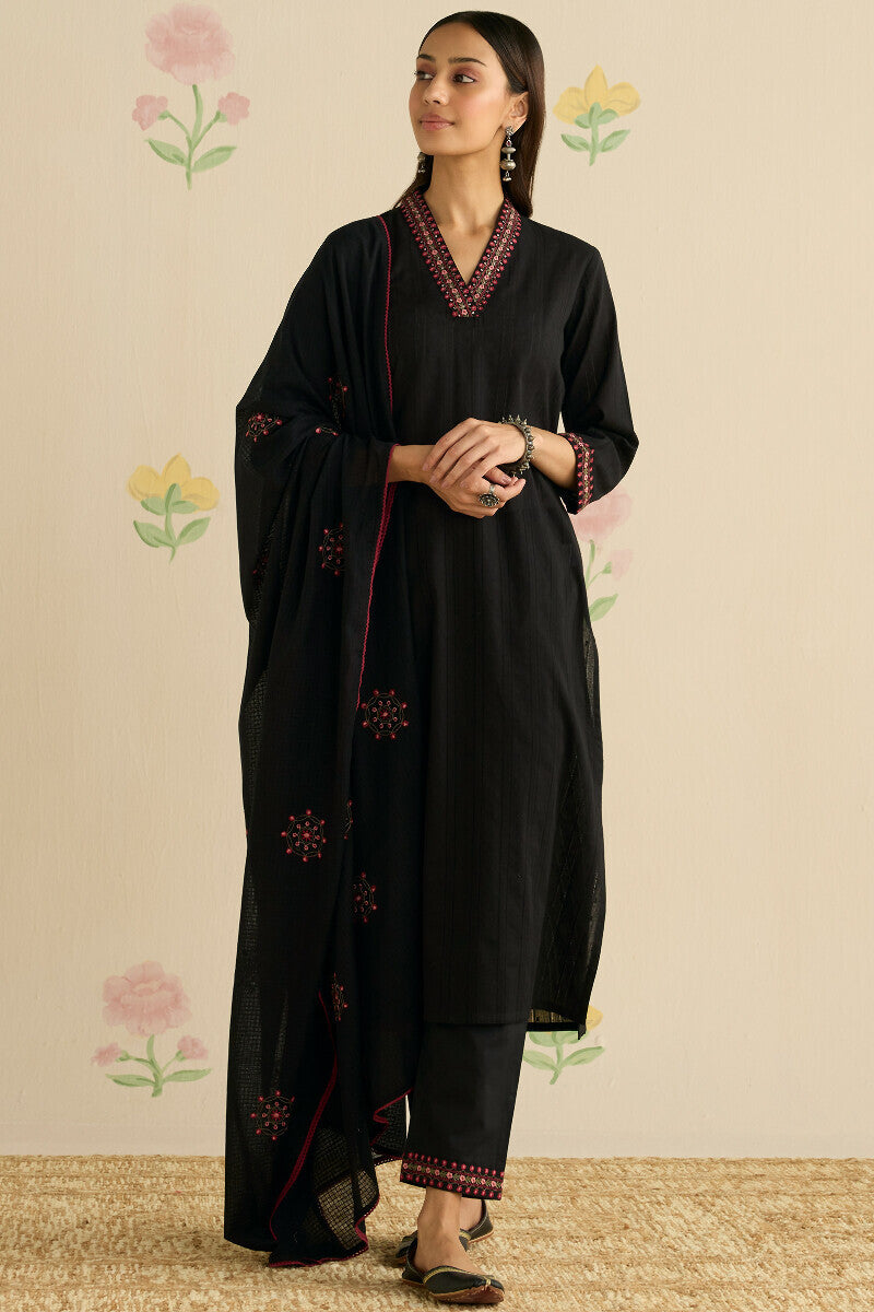 Mehraab Pariza Kurta