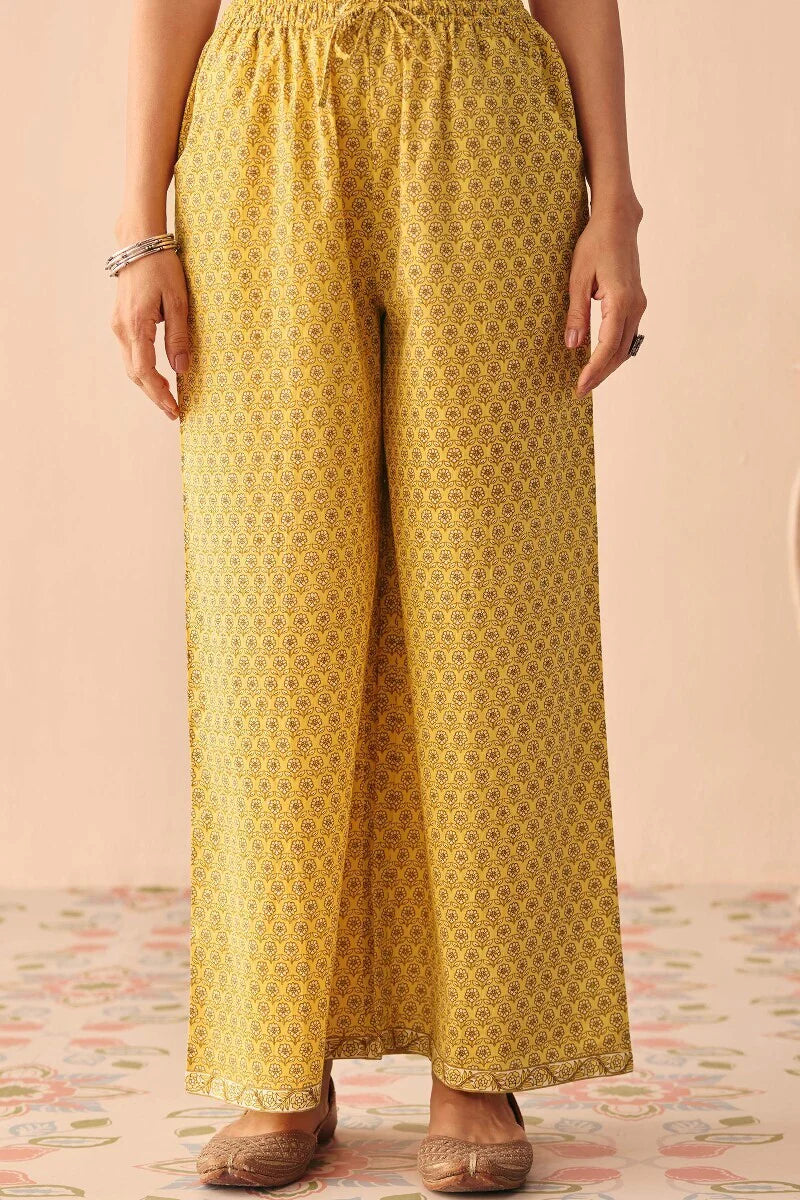 Surplus: Gulraiz Nargis Farsi