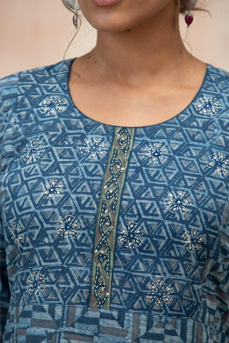 Rehnuma Zara Kurta