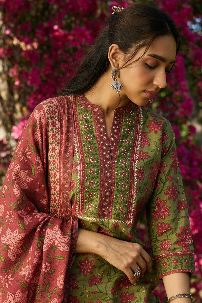 Surplus: Gulraiz Sarah Sanganeri Kurta