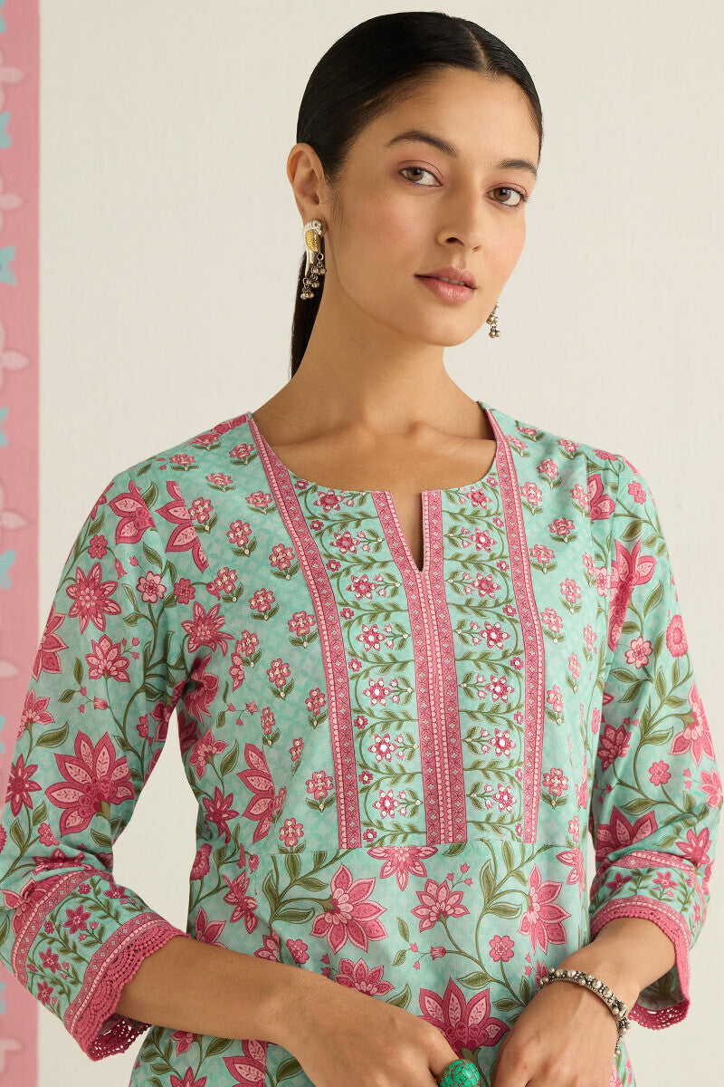 Gulraiz Mahnoor Sanganeri Kurta