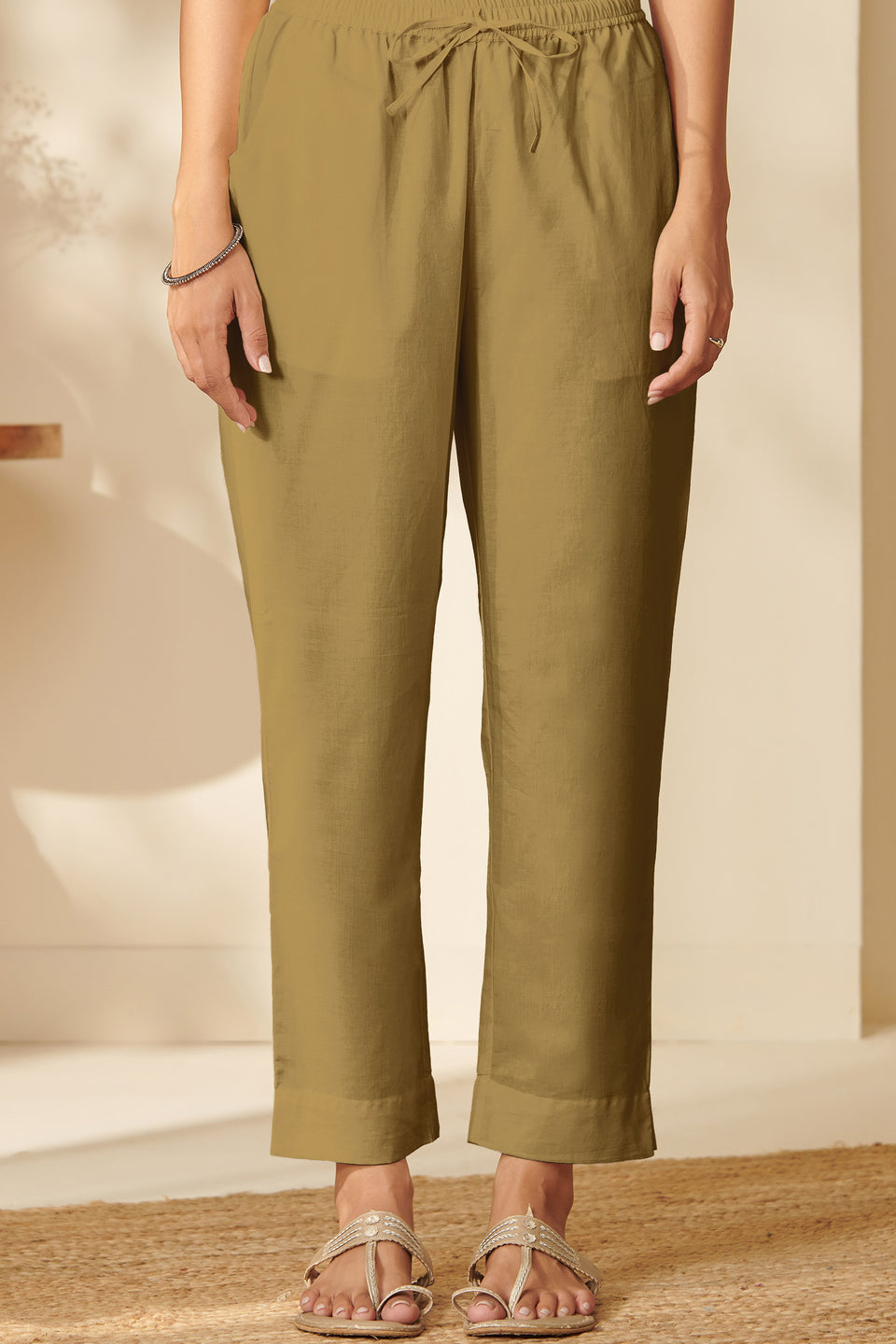 Surplus: Roza Aafiyah Olive Green Narrow Pants
