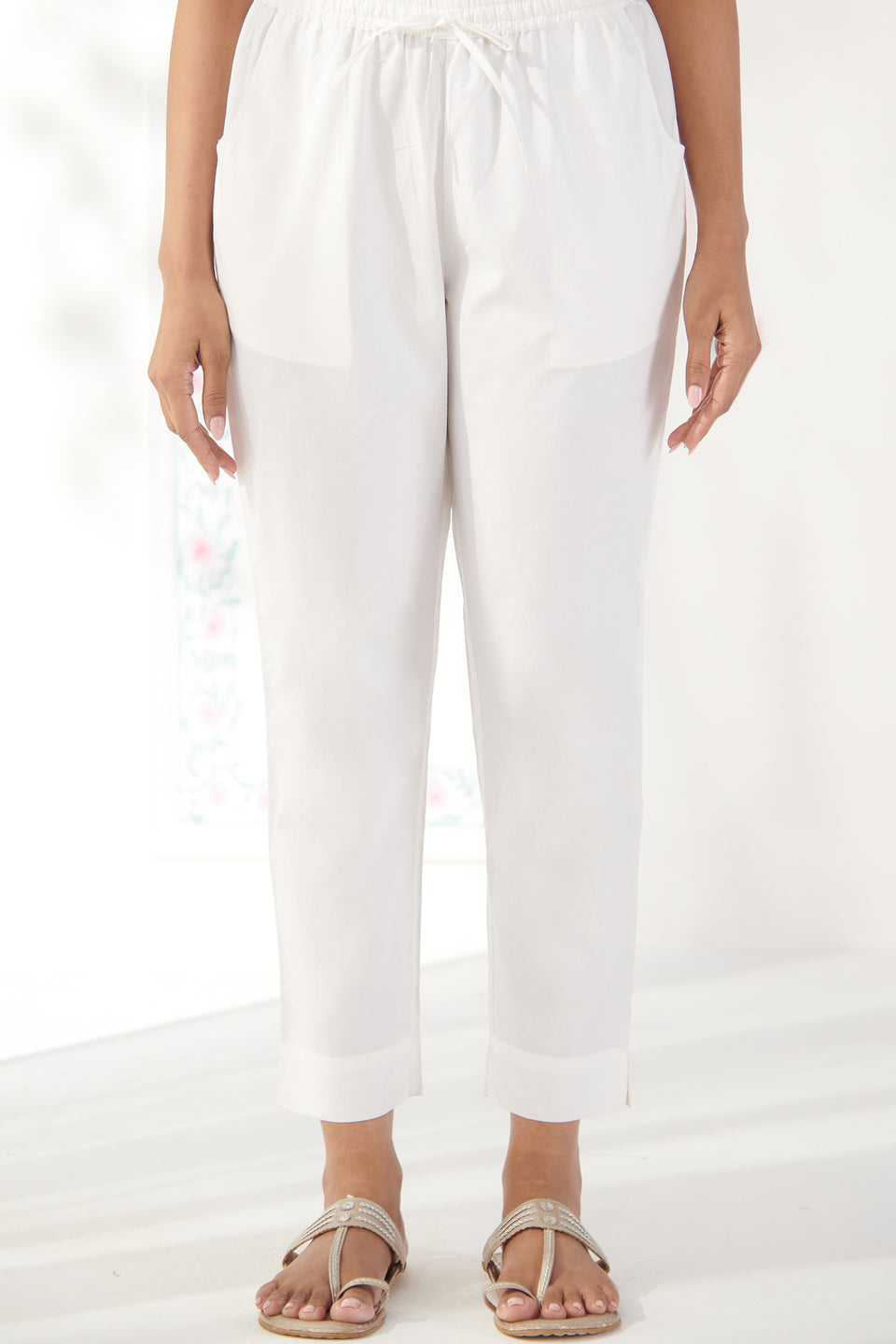 Roza Zafina White Narrow Pants