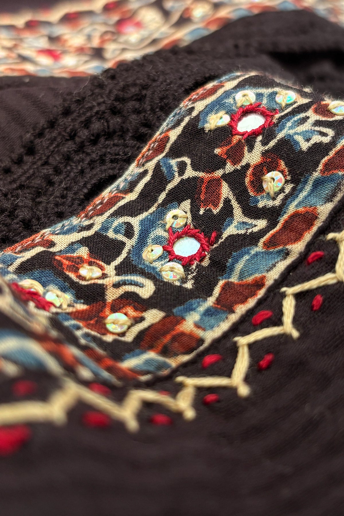Sehra Amarya Ajrak Kurta