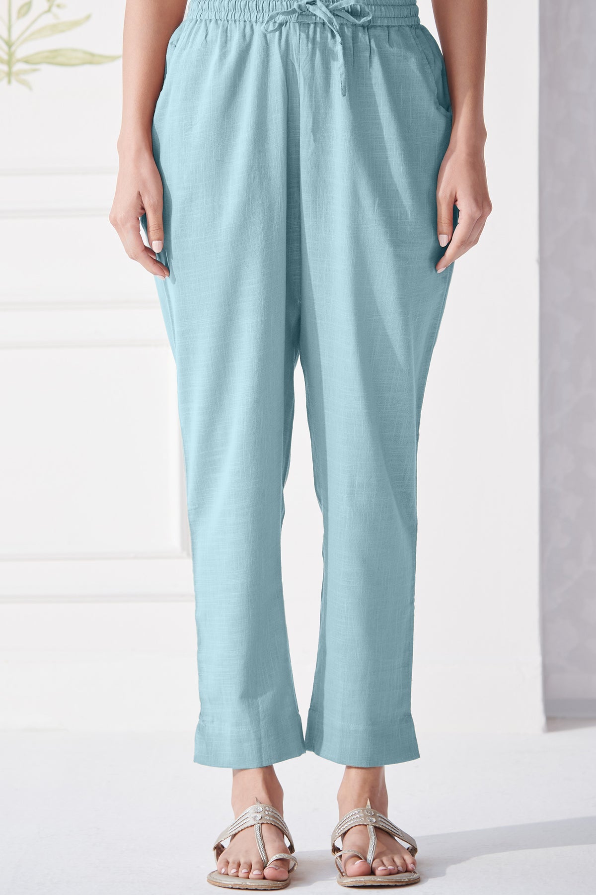 Roza Mehnoor Blue Narrow Pants