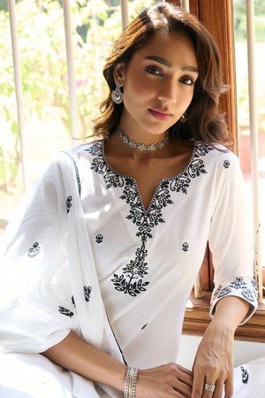 Mehraab Nafisa Kurta