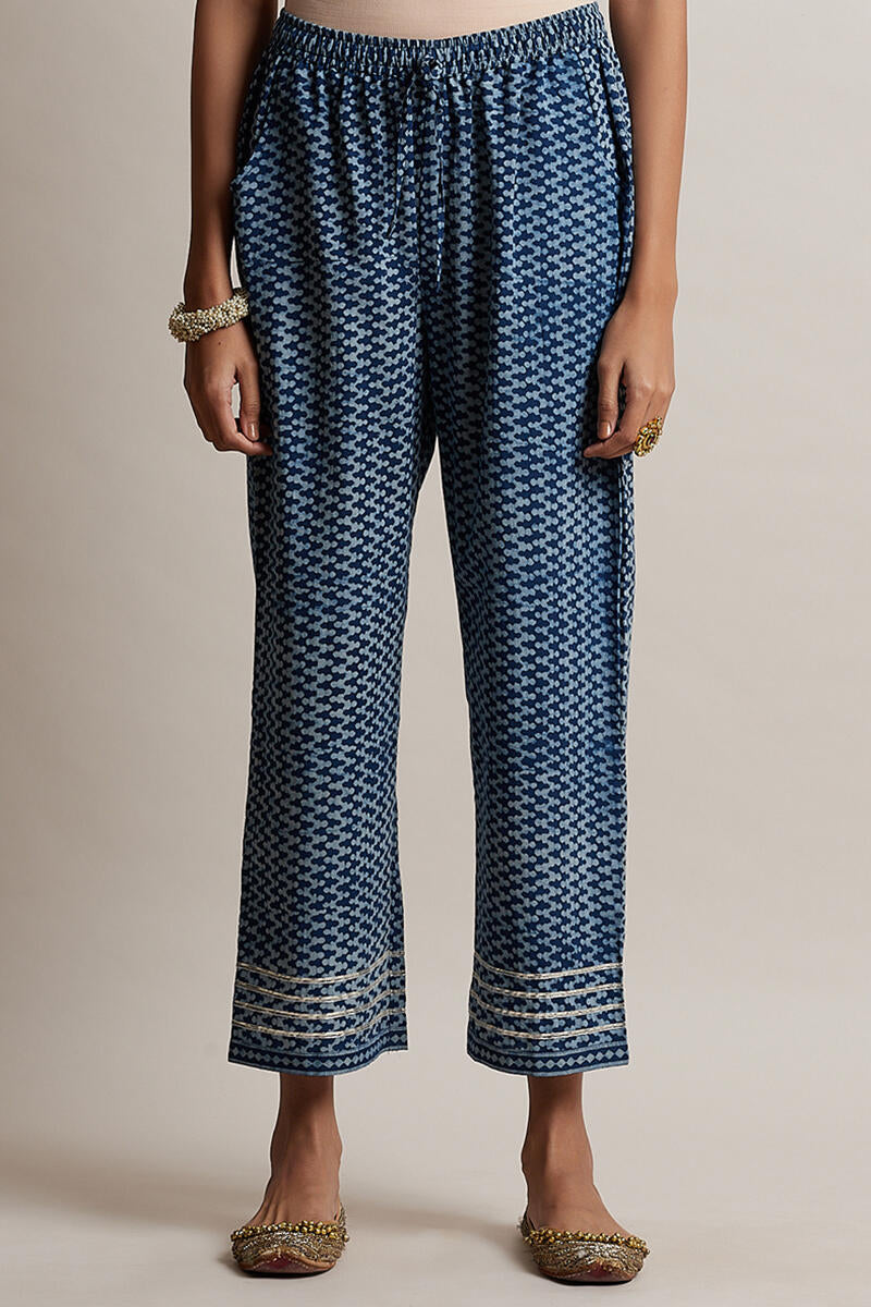 Nur Zabia Straight Farsi