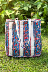 Roza Inara Tote Bag