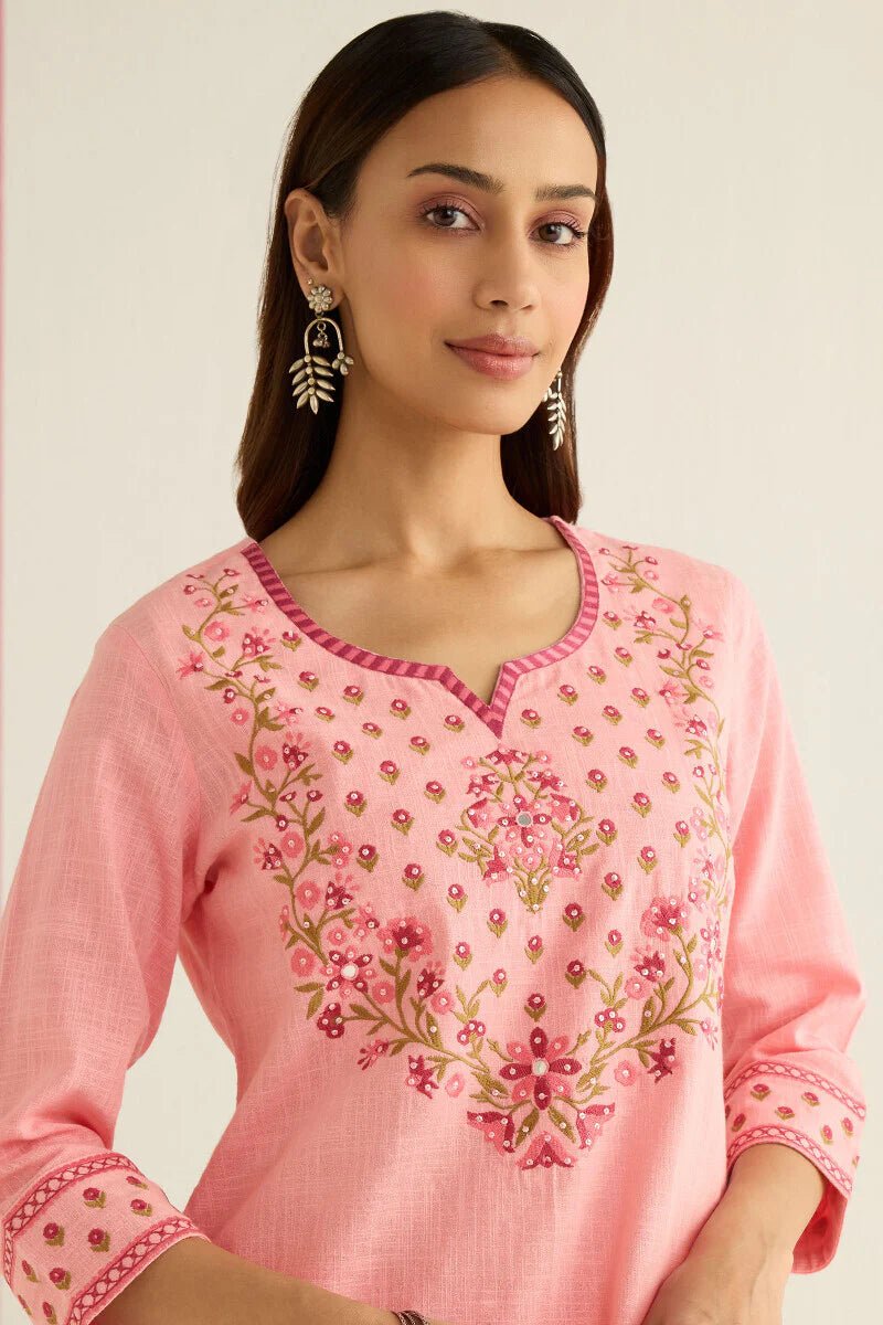 Surplus: Mehraab Mahi Pink Kurta
