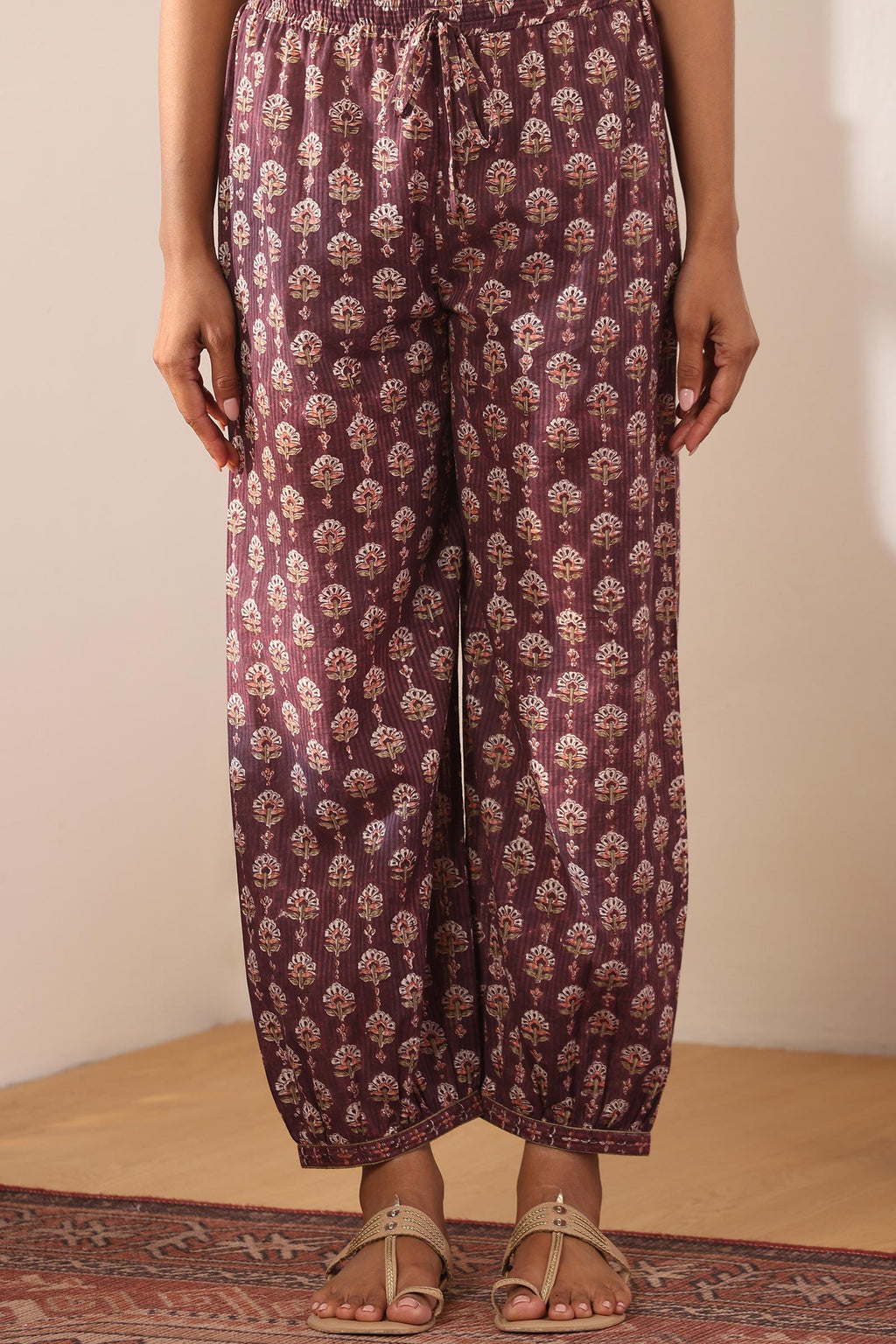 Surplus: Gauhar Rasia Sanganeri Izhaar Pants