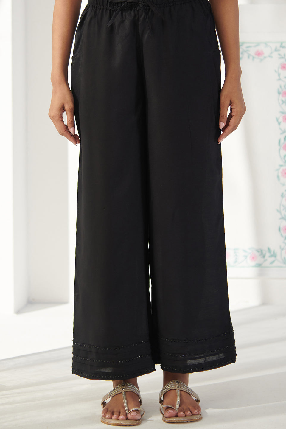 Roza Mehar Black Farsi