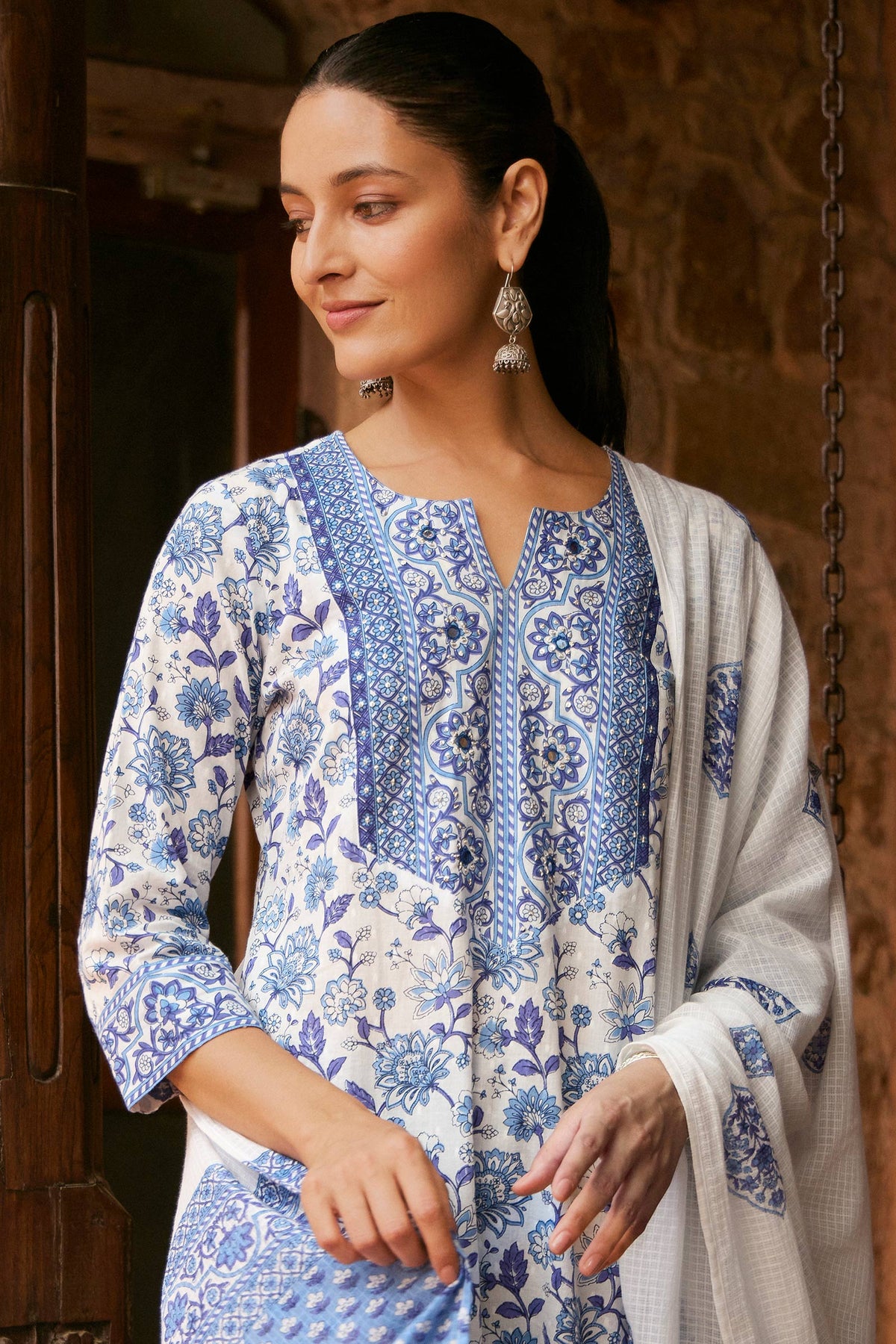 Neelofar Nazia Sanganeri Kurta