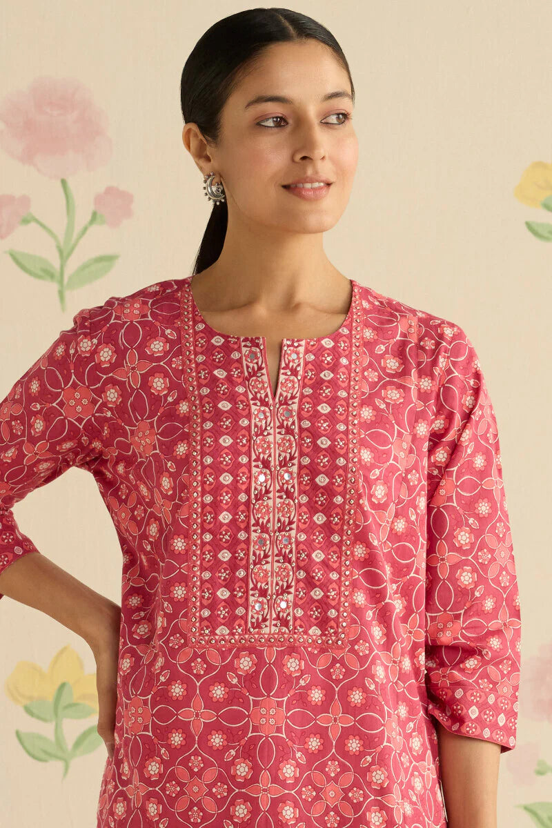 Surplus: Gulraiz Fizah Kaftan