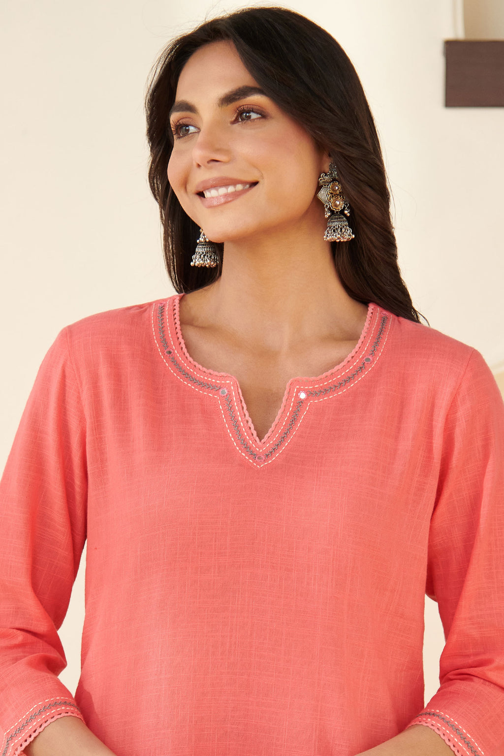 Surplus: Roza Mehnaz Pink Kurta