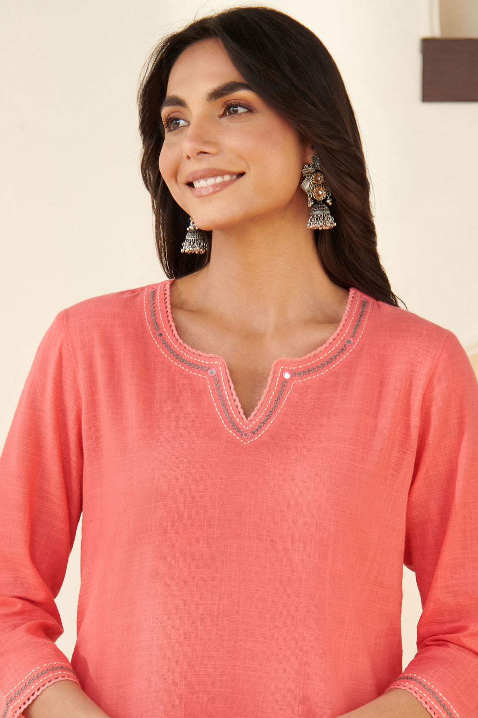 Surplus: Roza Mehnaz Pink Kurta