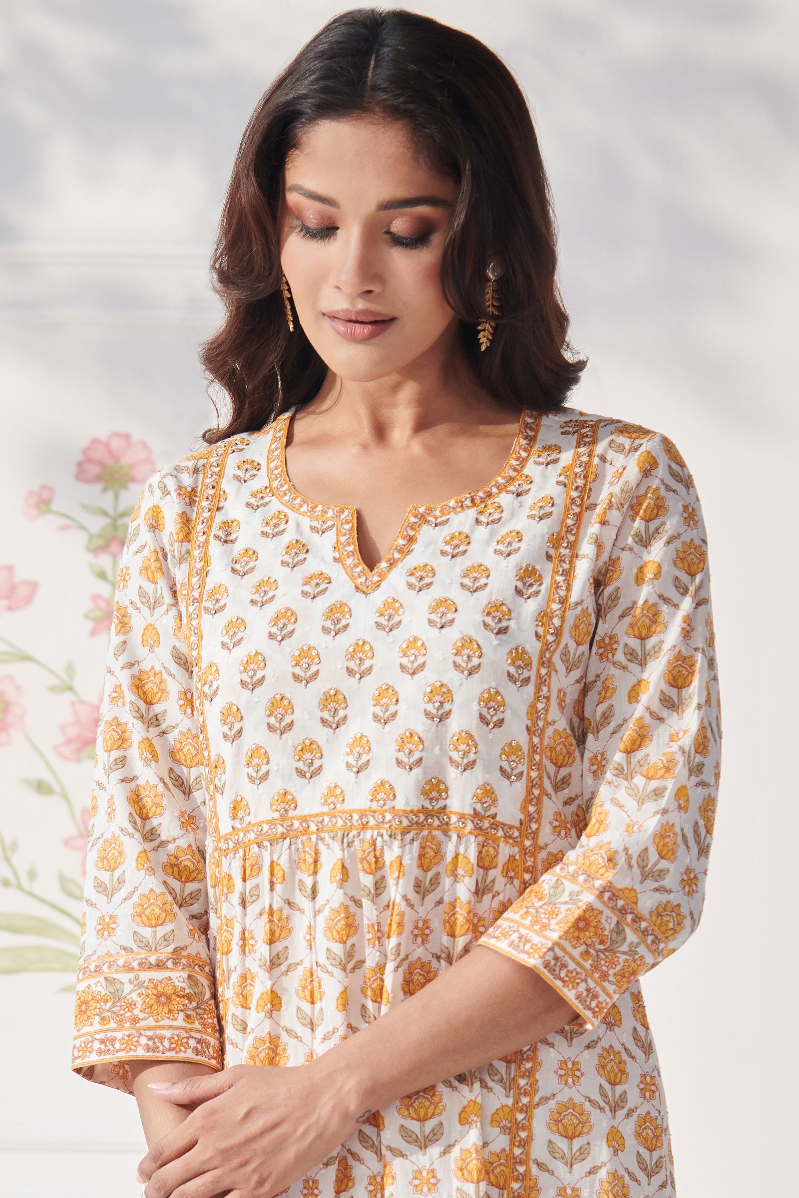 Surplus: Gulbahar Samira Sanganeri Kurta