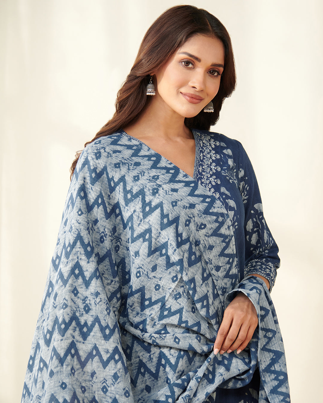 Noor Rumaisa Akola Dupatta