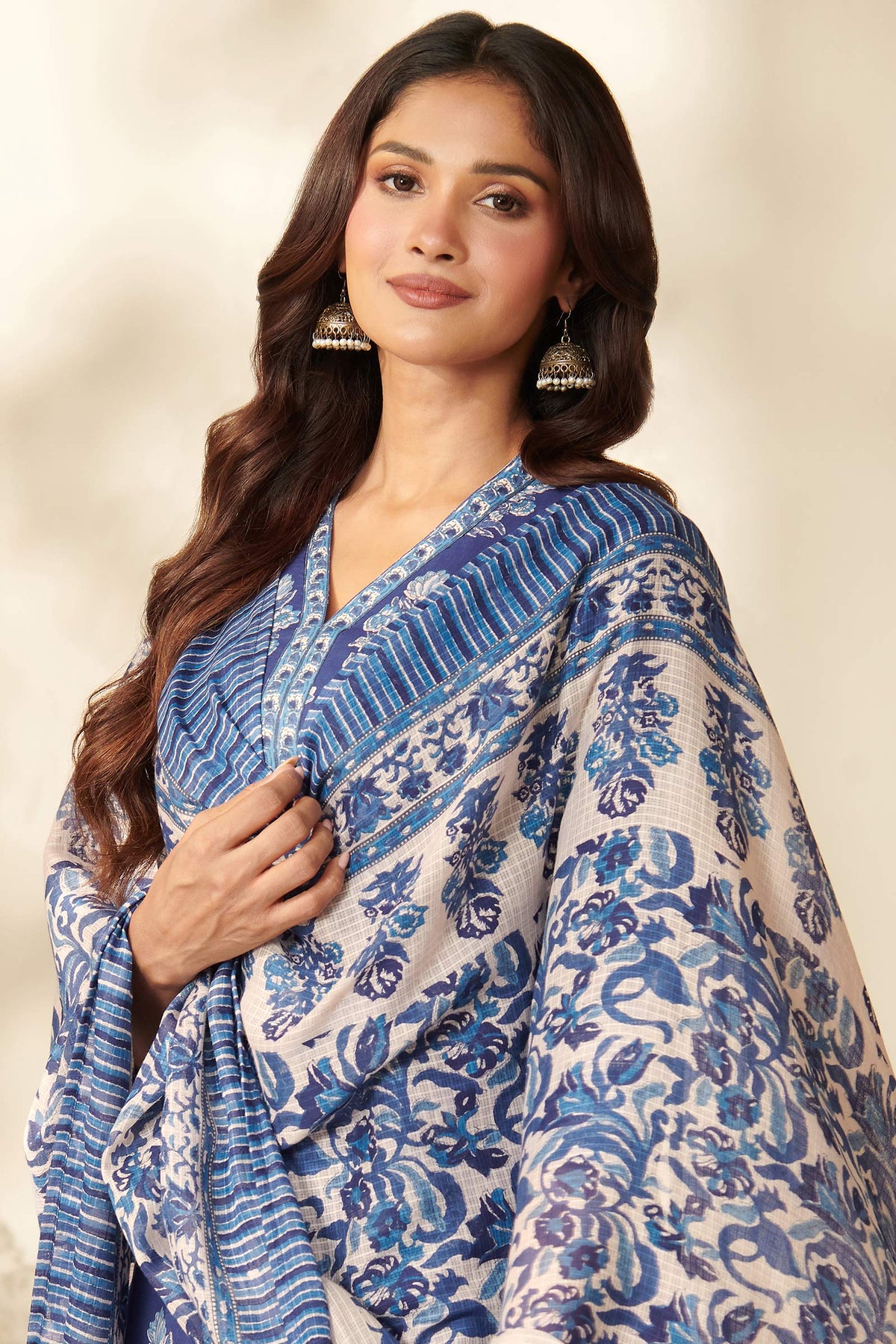 Surplus: Neelofar Azah Sanganeri Dupatta