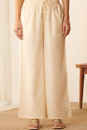 Roza Sufiya Off White Farsi