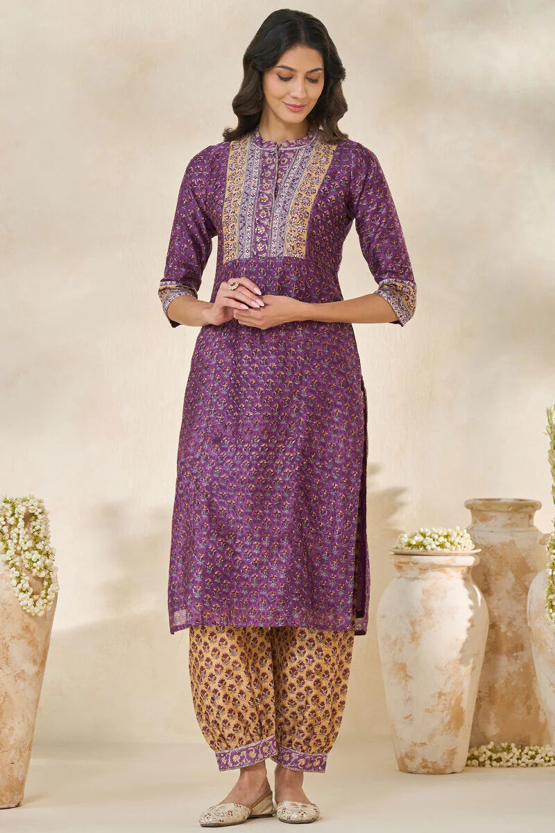 Surplus: Mehrunissa Gulnaaz Chanderi Kurta