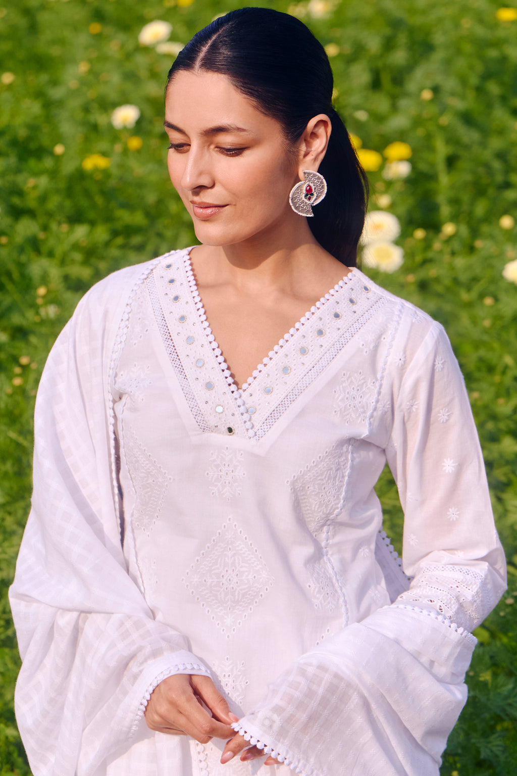 Surplus: Mumtaz Tasnim White Kurta