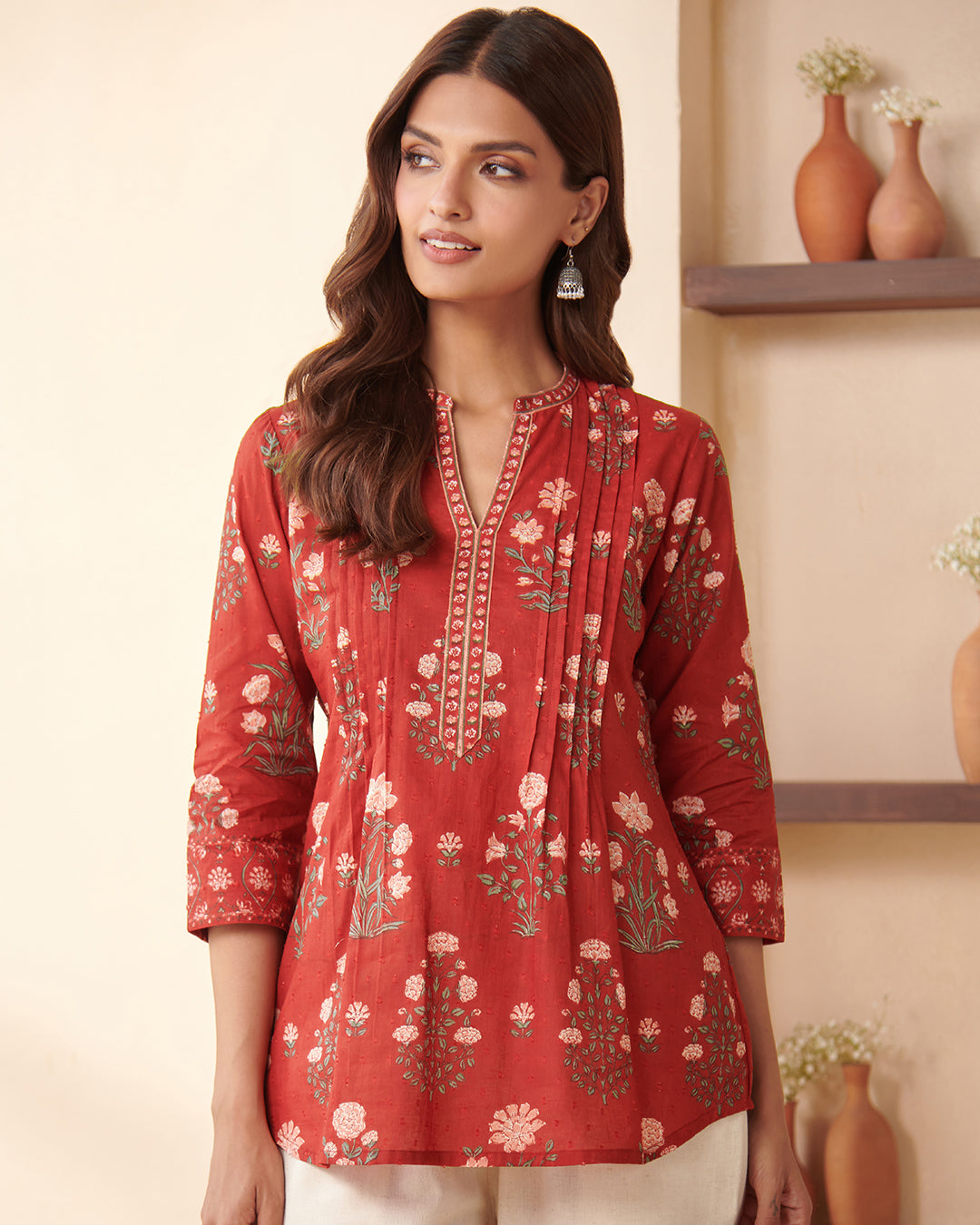 Gulbarg Sanganeri Farzana Top