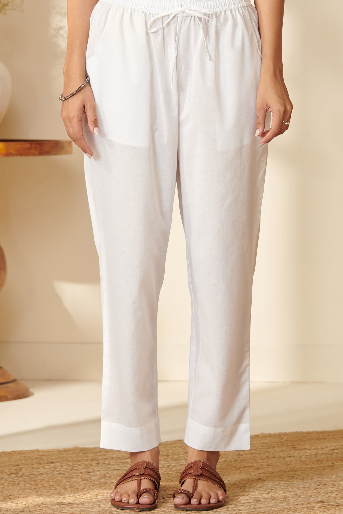Roza Mehnaz White Narrow Pants