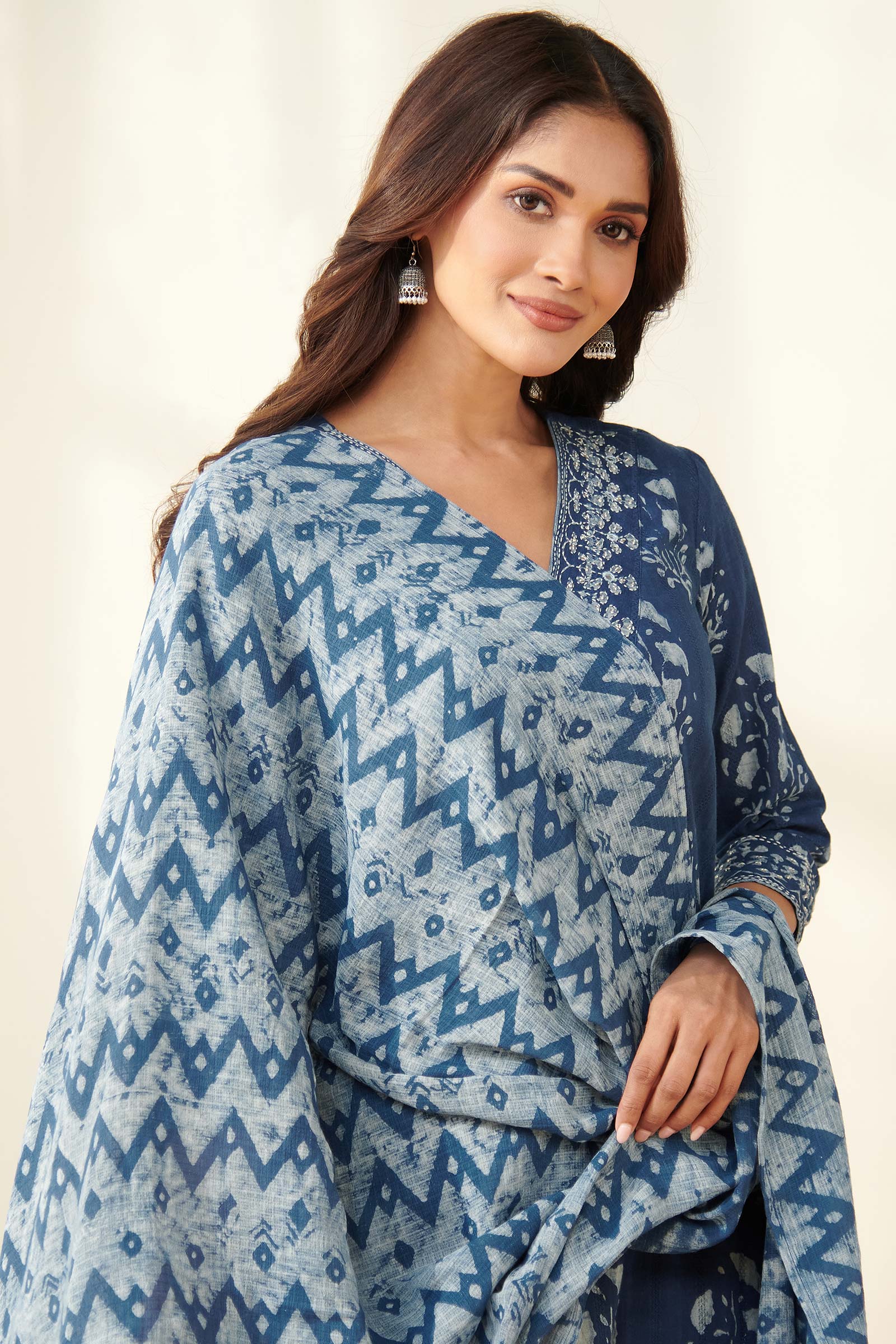 Surplus: Noor Rumaisa Akola Dupatta