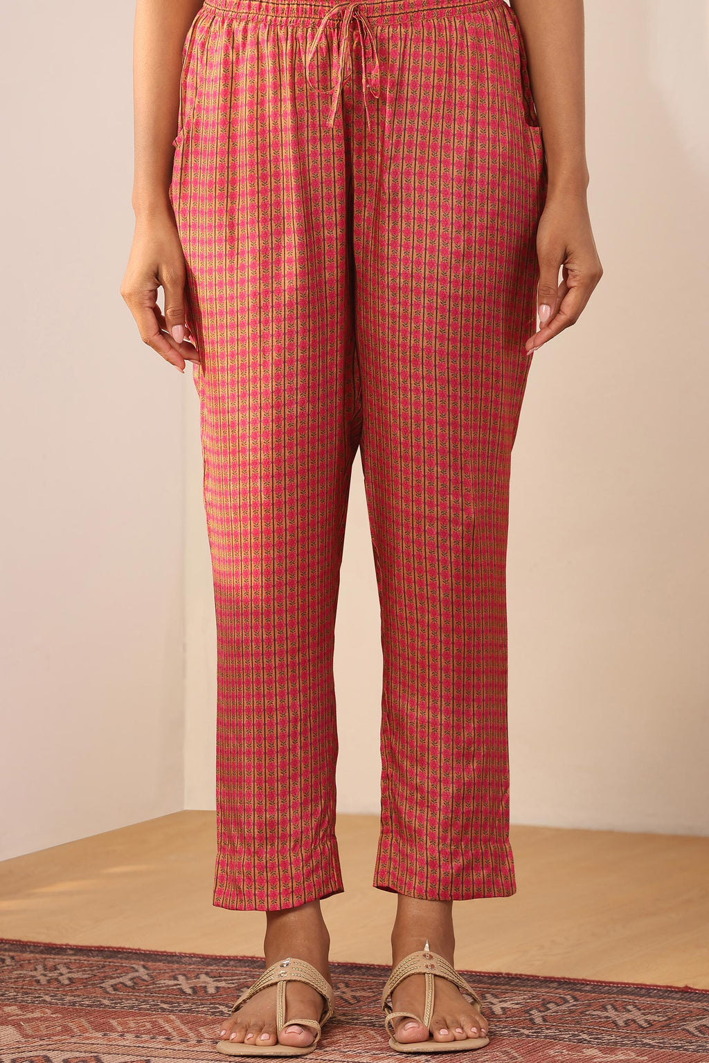 Surplus: Mahnoor Zara Narrow Pants