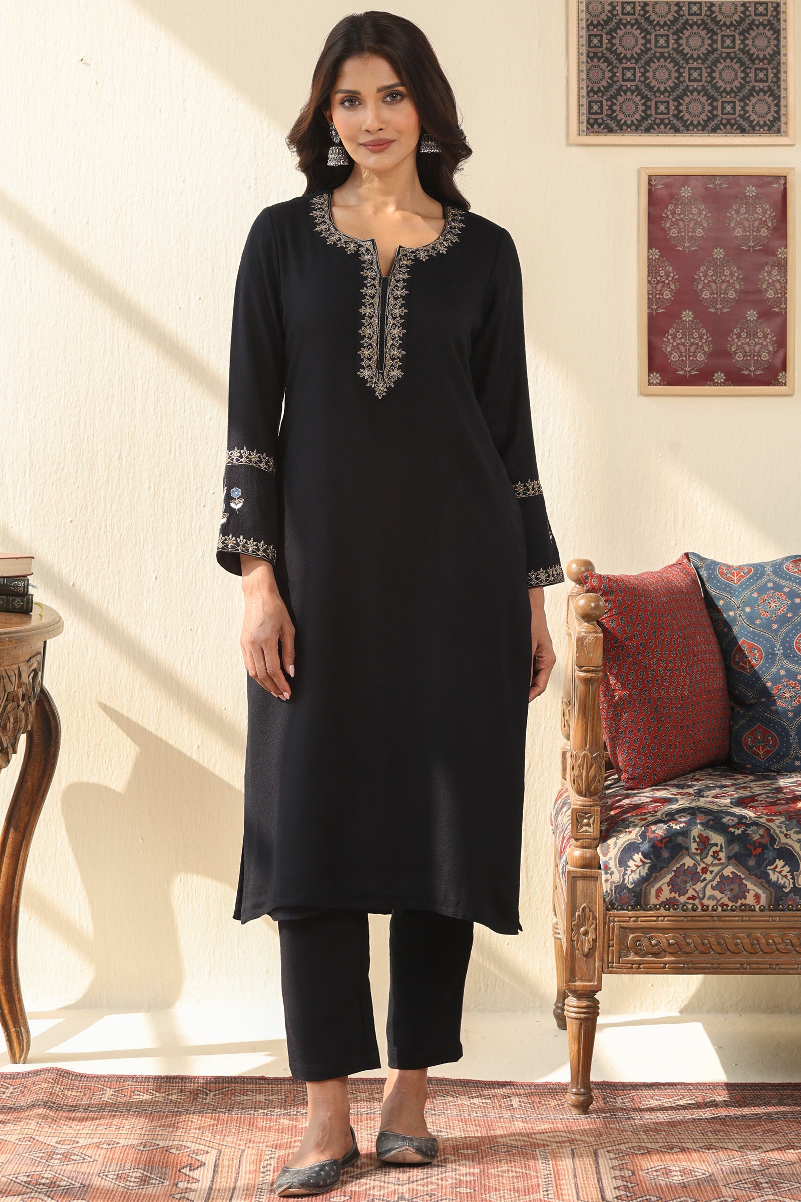 Naadirah Tazmeen Faux Wool Kurta