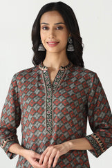 Rangrez Nasira Kurta