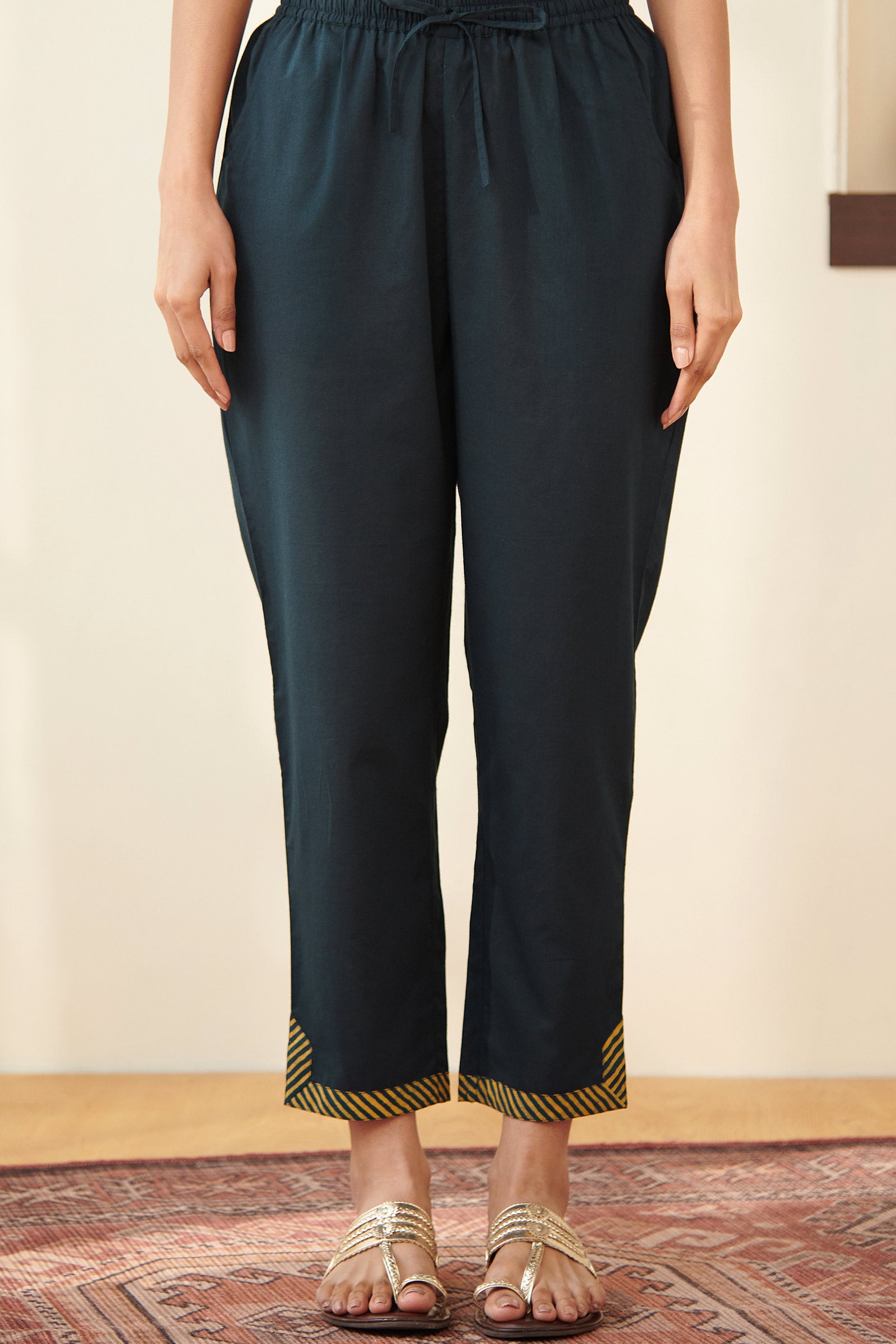 Buy Sehra Nikhat Green Narrow Pants for Women – Farida Gupta India