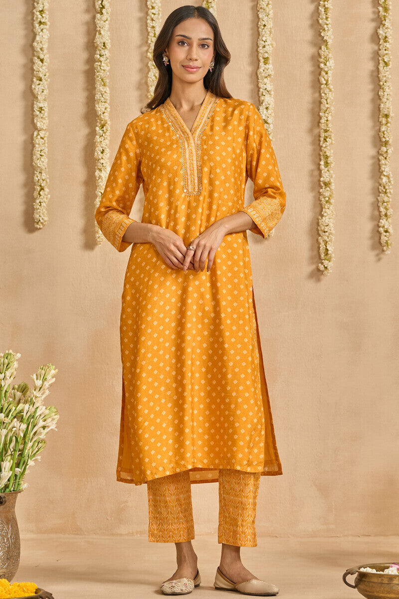 Mehrunissa Naureen Kurta