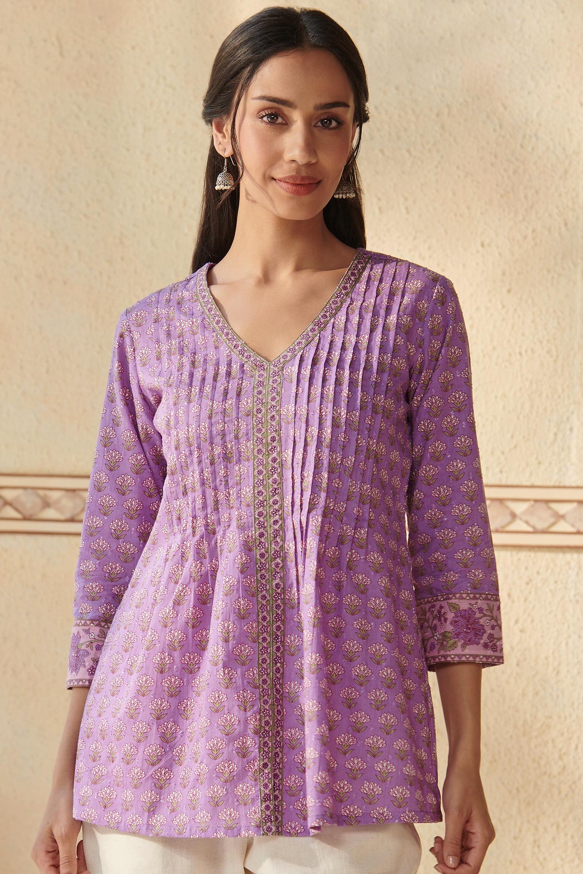 Gauhar Sania Sanganeri Top