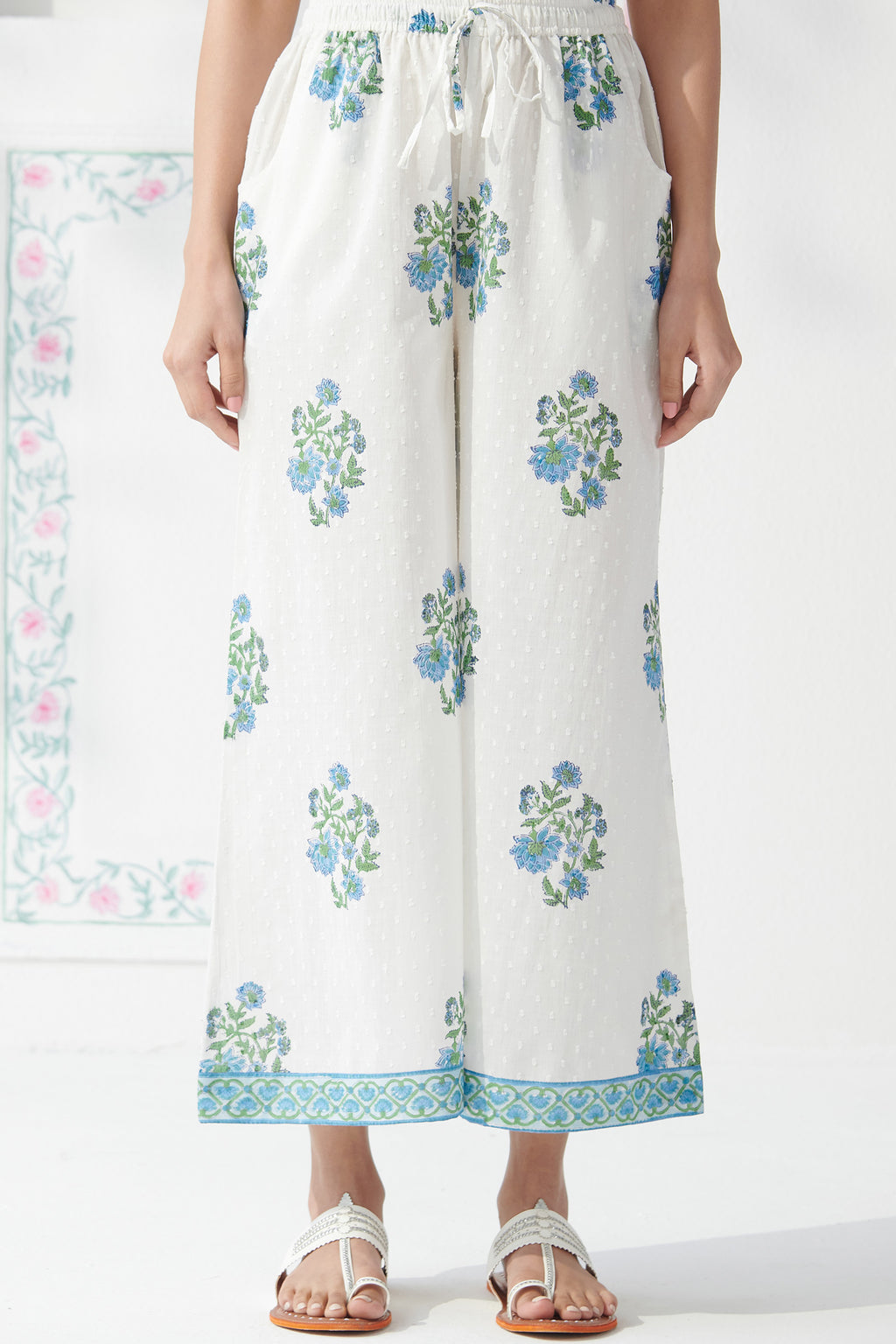 Surplus: Gulbahar Roohi Sanganeri Palazzo