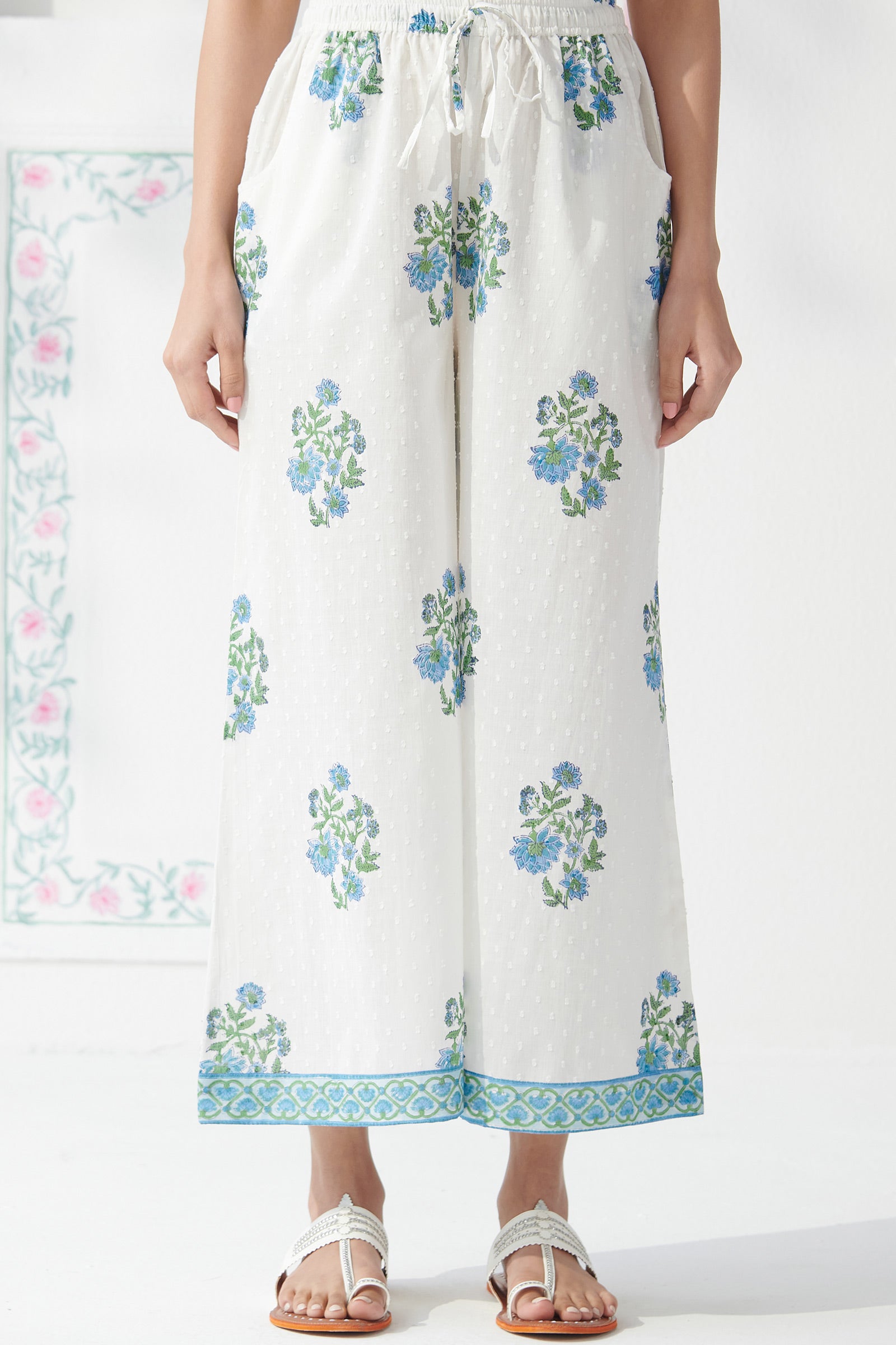 Surplus: Gulbahar Roohi Sanganeri Palazzo