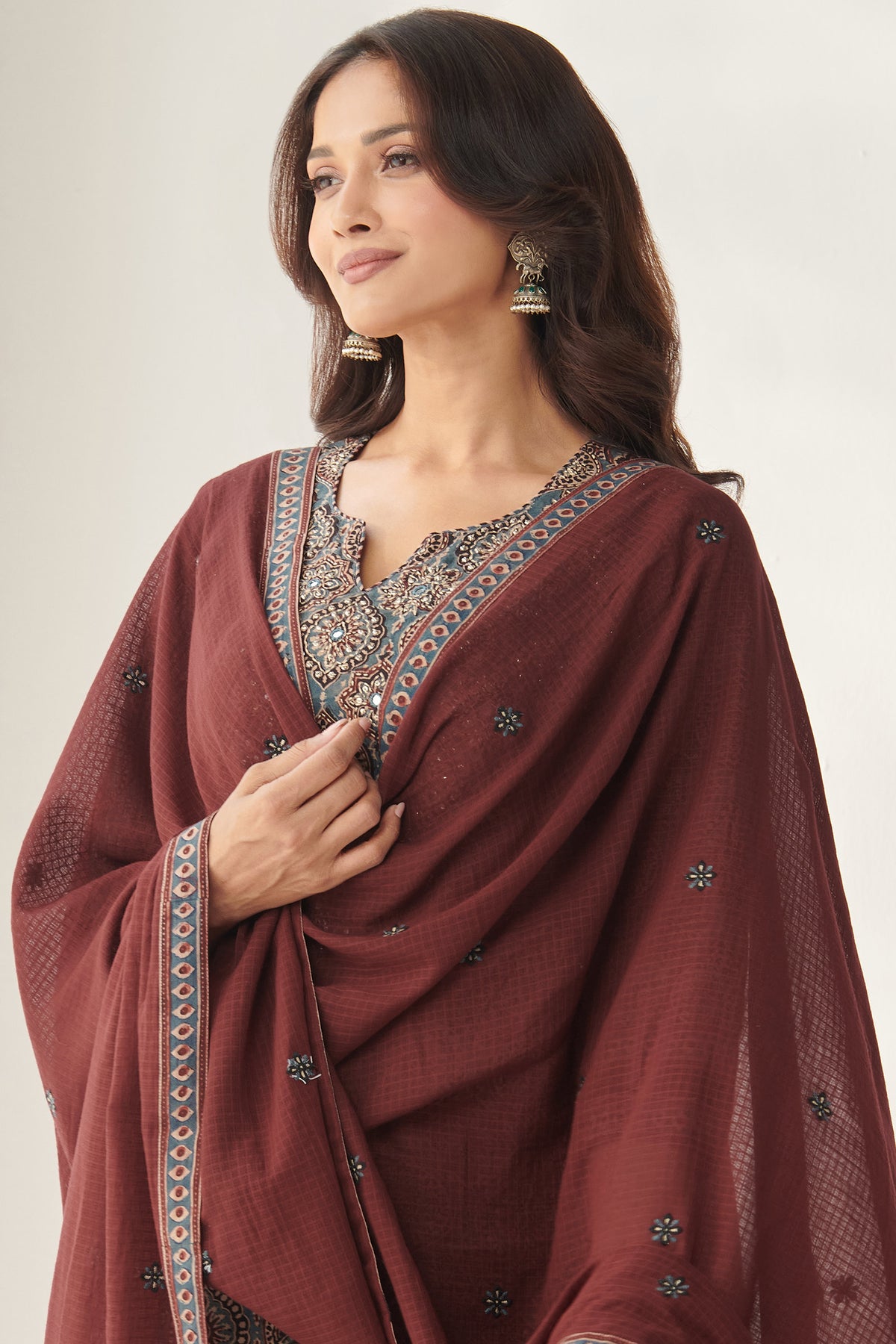 Sehra Rumaisa Dupatta