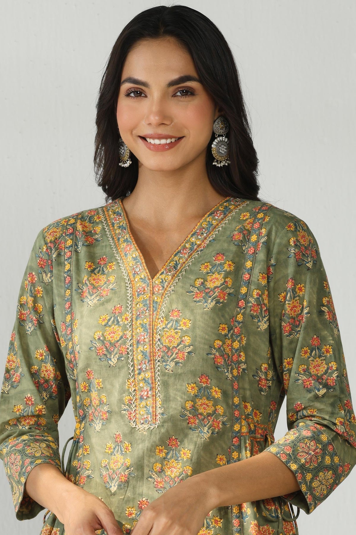 Surplus: Nayanjal Gulshan Sanganeri Kurta