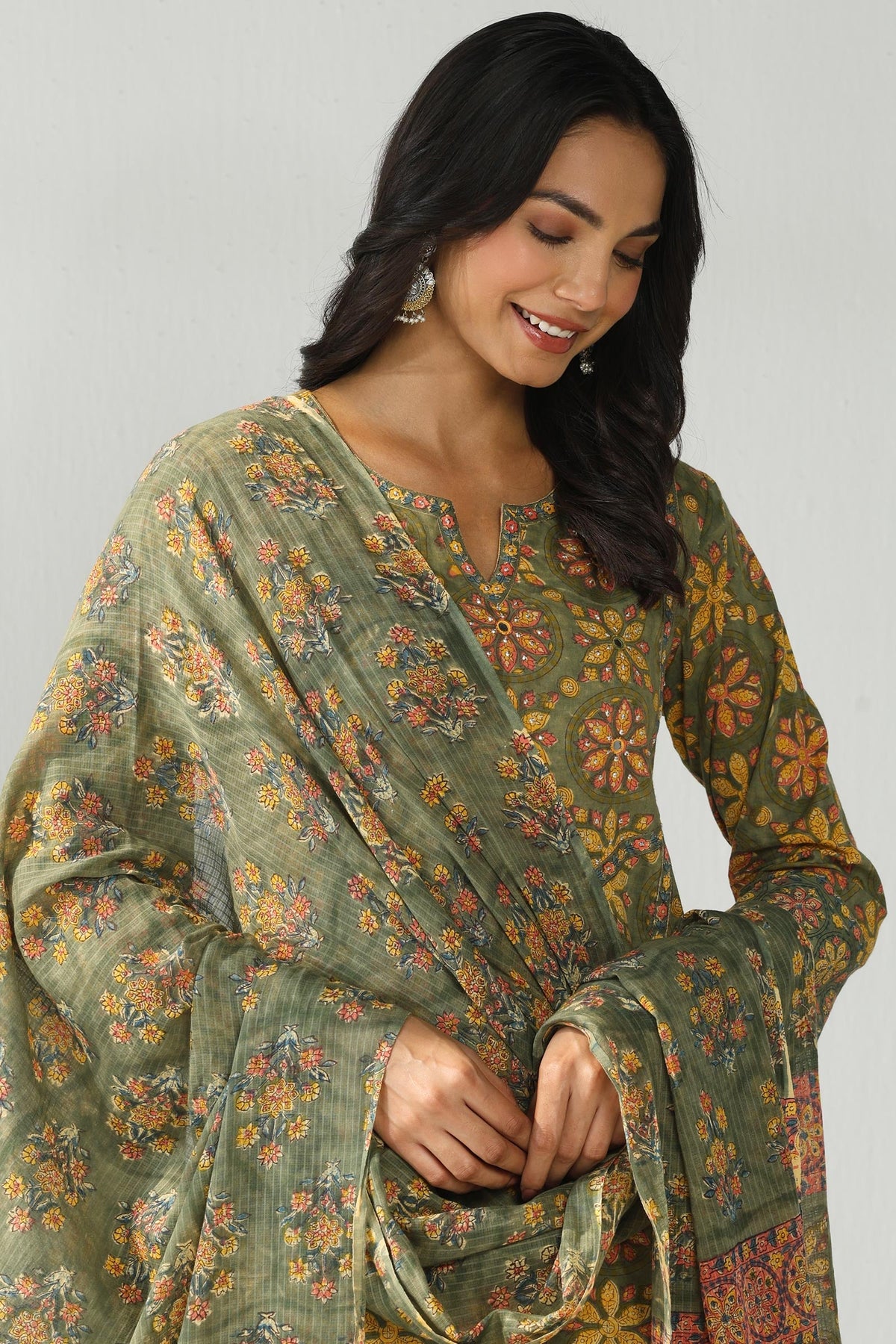Surplus: Nayanjal Gulshan Sanganeri Dupatta