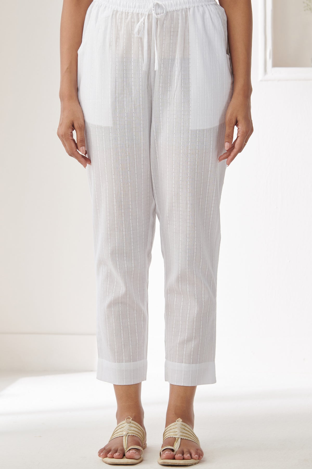 Roza Rehana White Narrow Pants